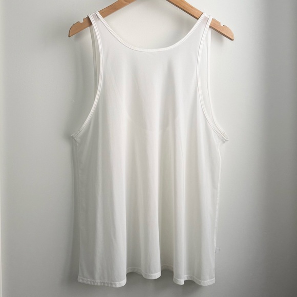 lululemon athletica Tops - lululemon get low scoop tank